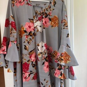 JODIFL Gray Ruffled 3/4 Sleeve Blouse